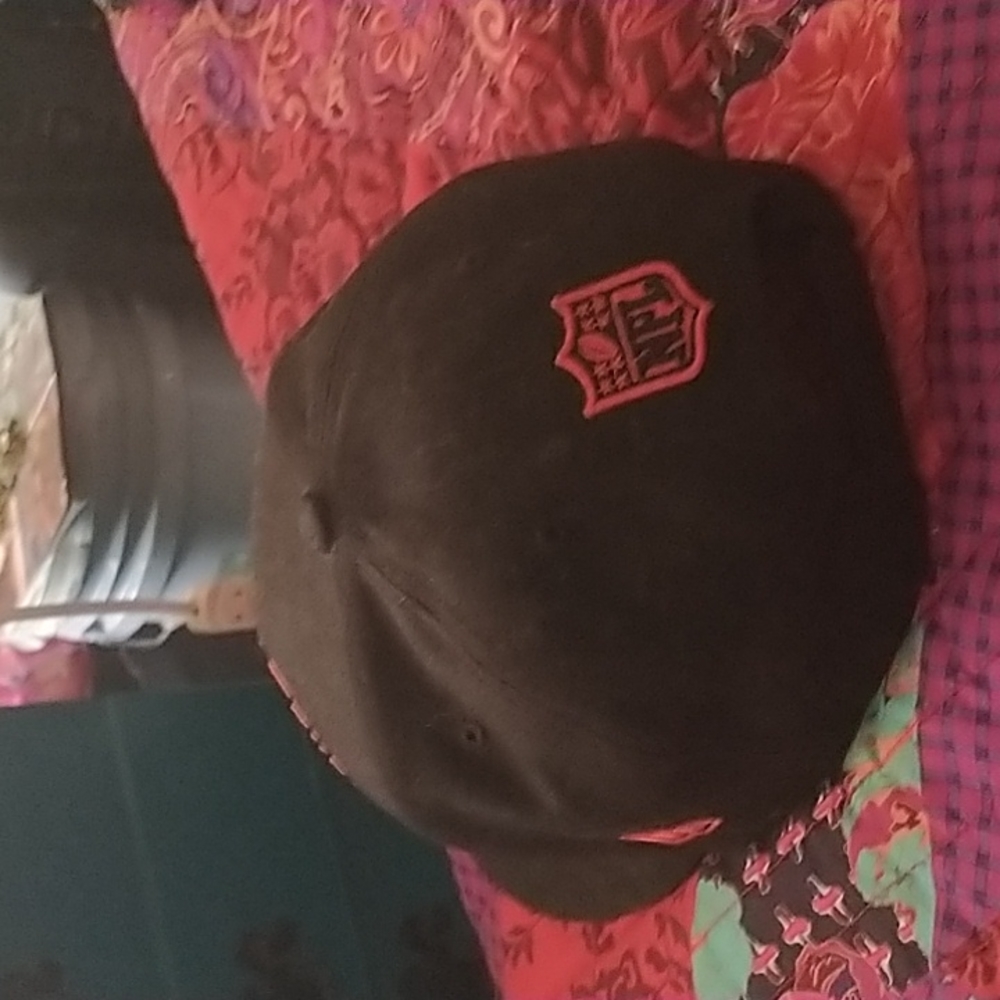 Hat - Picture 2 of 2